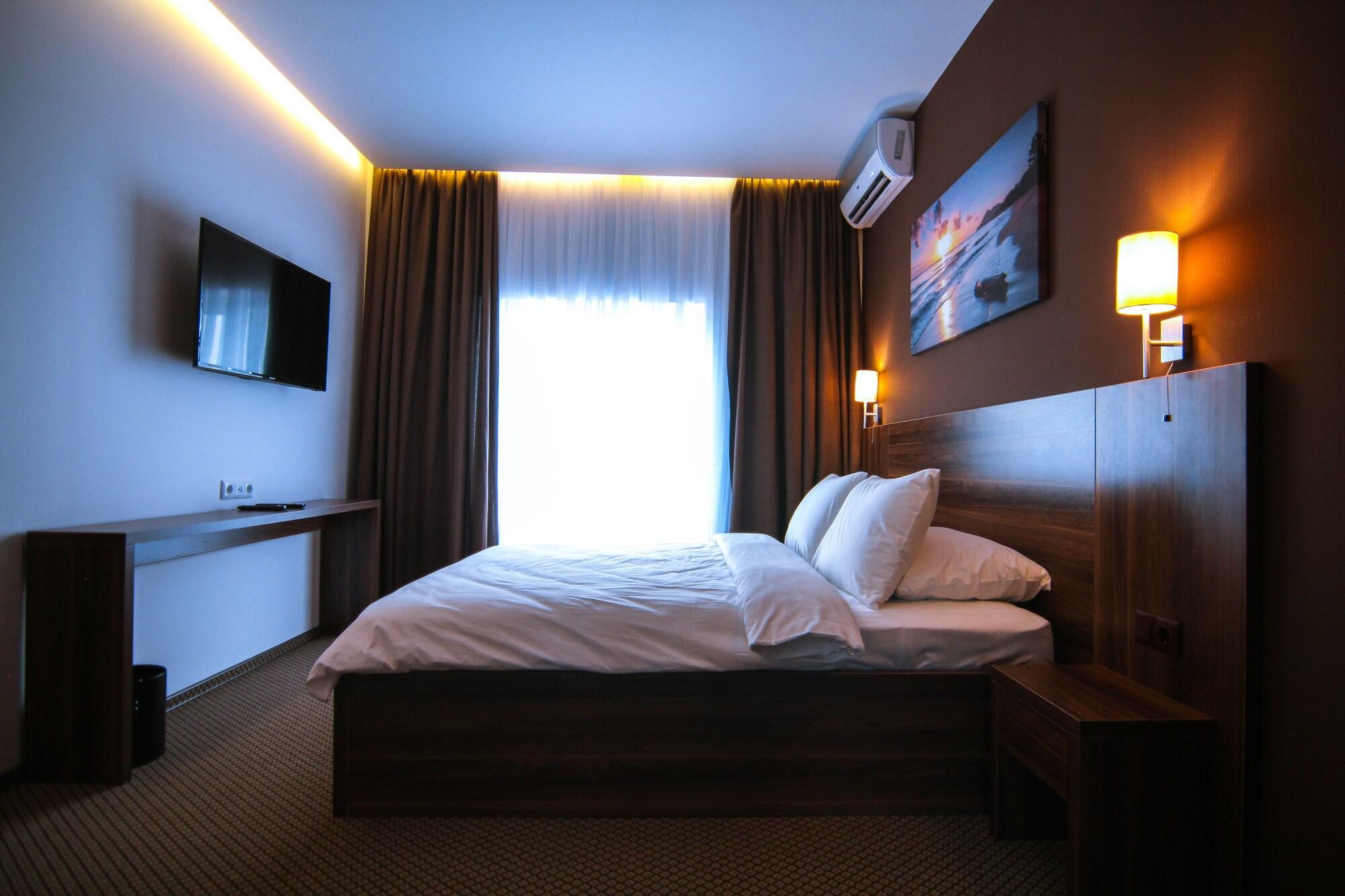 Sky Inn Batumi Ngoại thất bức ảnh