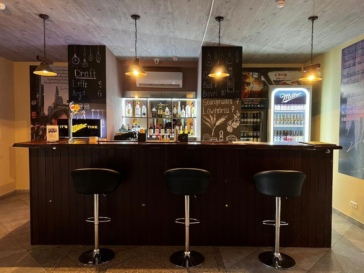Sky Inn Batumi Ngoại thất bức ảnh