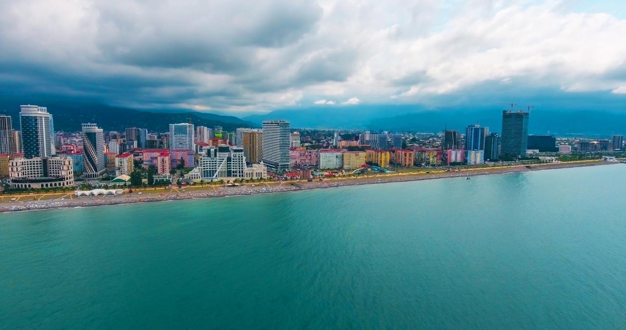 Sky Inn Batumi Ngoại thất bức ảnh