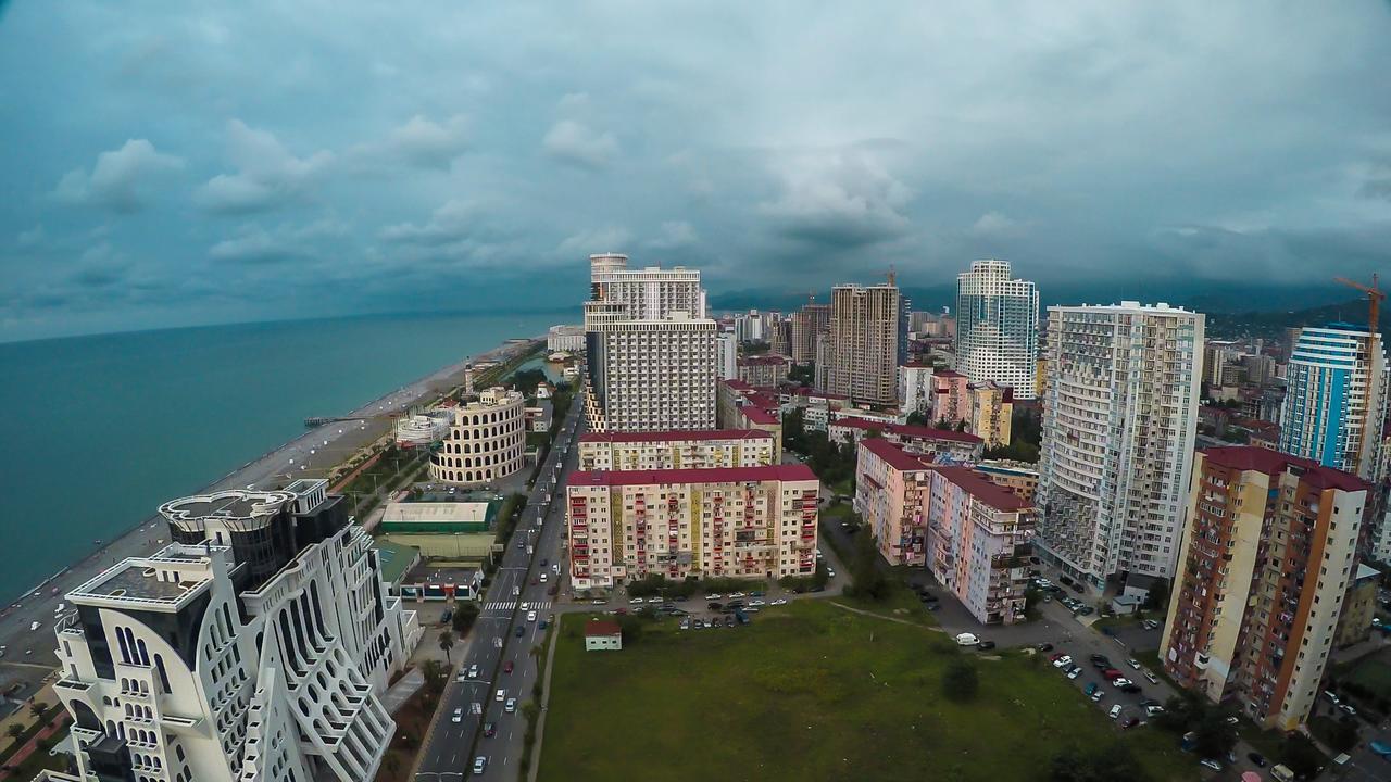 Sky Inn Batumi Ngoại thất bức ảnh