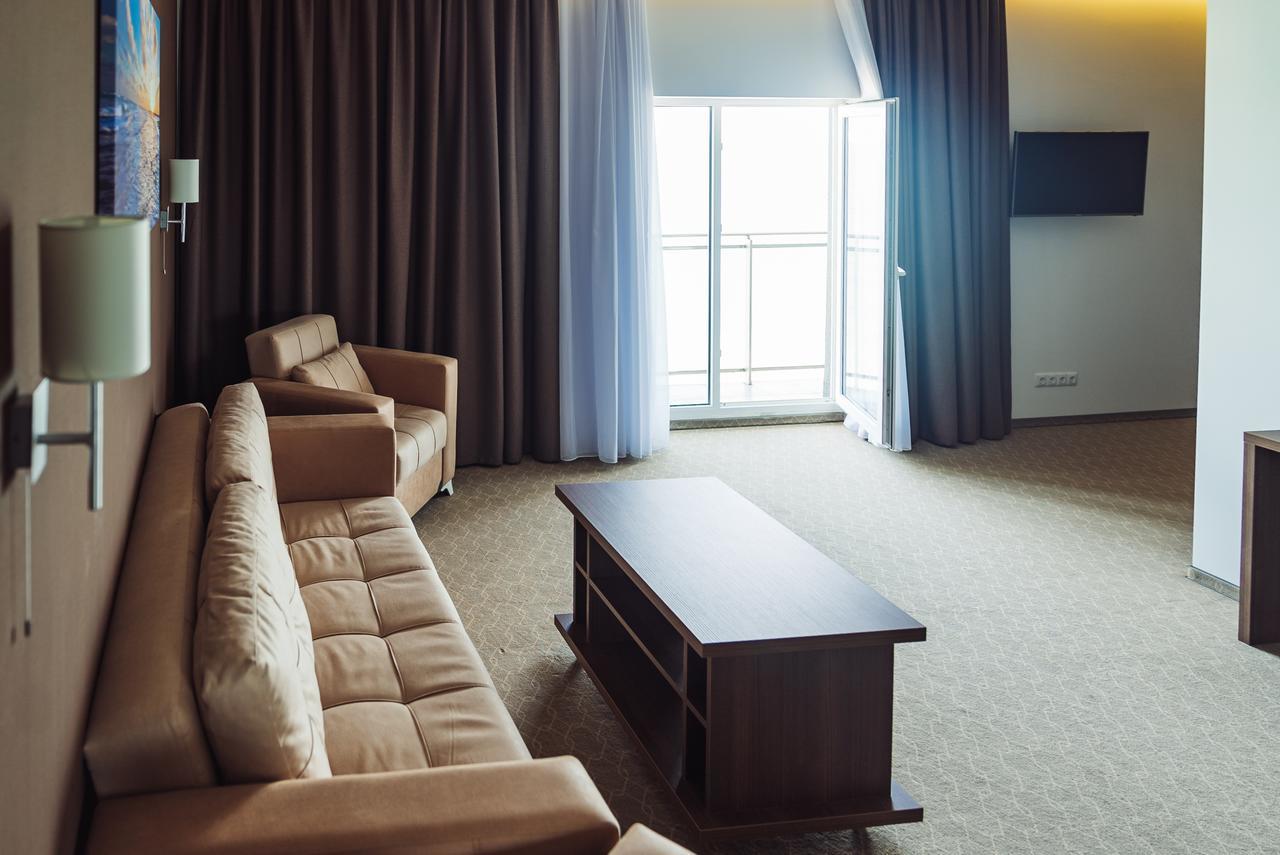 Sky Inn Batumi Ngoại thất bức ảnh