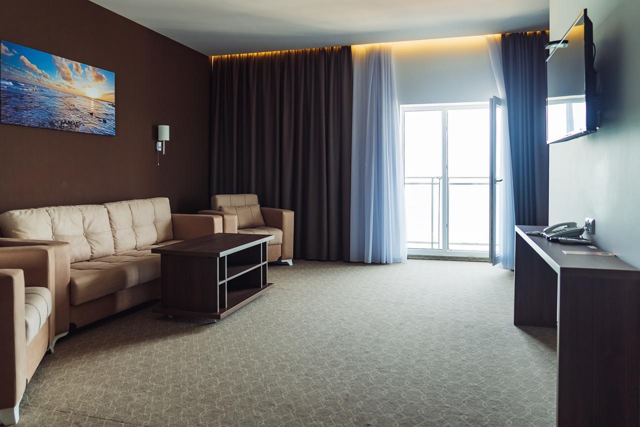 Sky Inn Batumi Ngoại thất bức ảnh