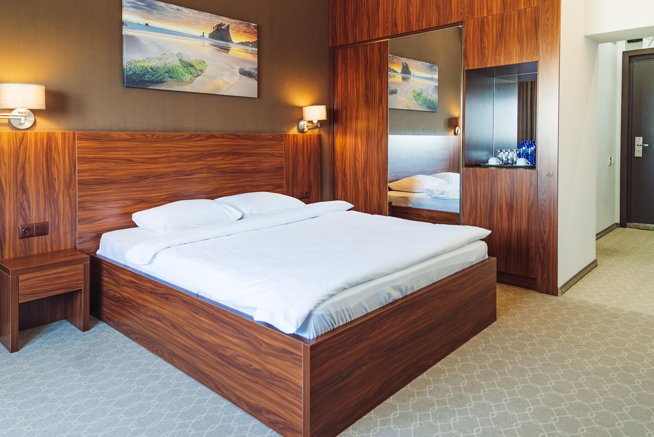 Sky Inn Batumi Ngoại thất bức ảnh